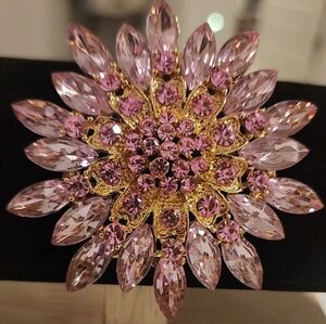 Brooch - Pink Rhinestone Starburst - Gold Tone - Contemporary - New